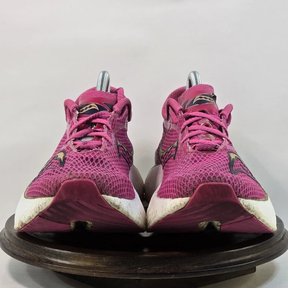 Saucony‎ Endorphin Pro 3 Shoes Womens Size 9.5 Running S10755-40 Racing Sneakers